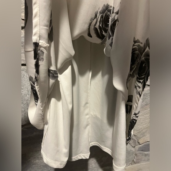 Torrid layered tunic halter tank, size 1 (1X, 14/16) - Picture 7 of 8